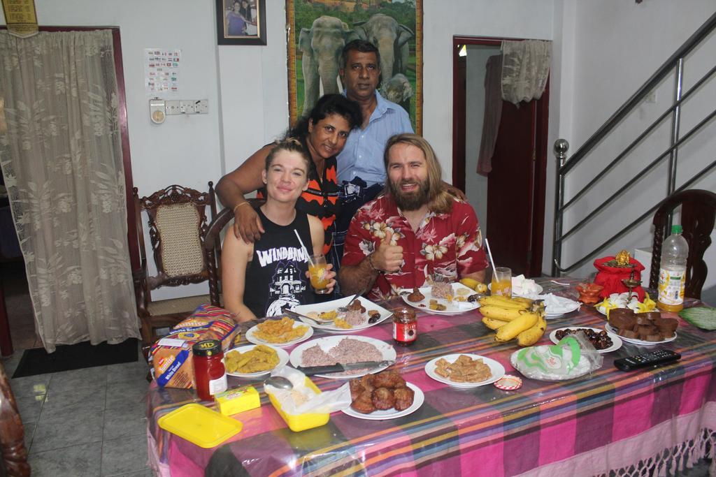 Raj Villa Kumarakanda Hikkaduwa Exteriör bild