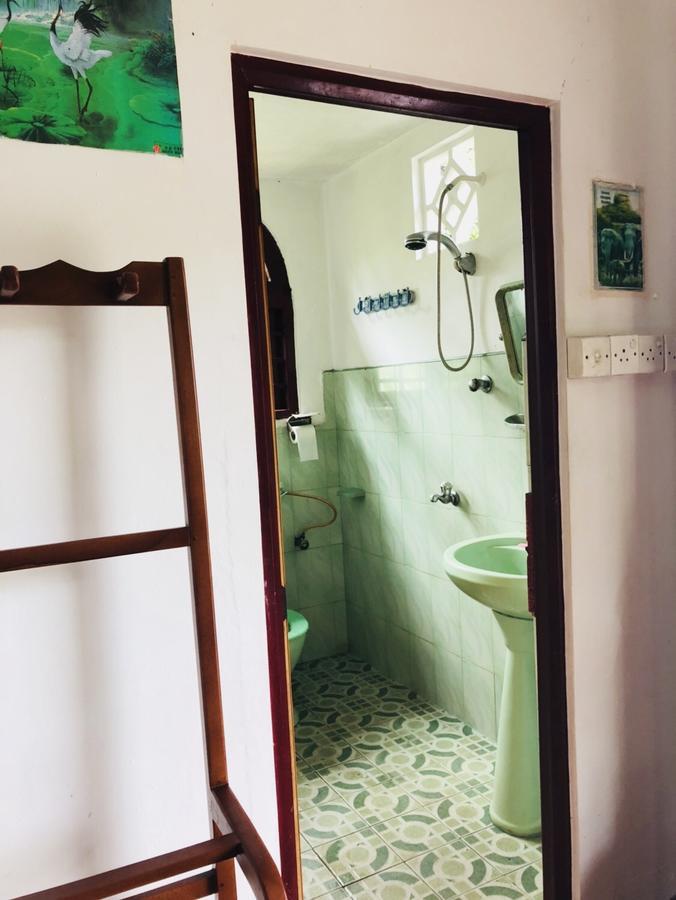 Raj Villa Kumarakanda Hikkaduwa Exteriör bild